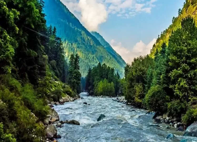 Travel Tips: Manali's hidden destination Kheerganga is famous for this ...