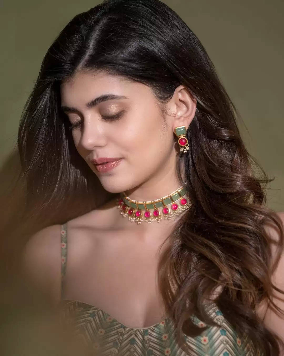 Photos: Sanjana Sanghi Impress Everyone With Her Beautiful Fashion ...