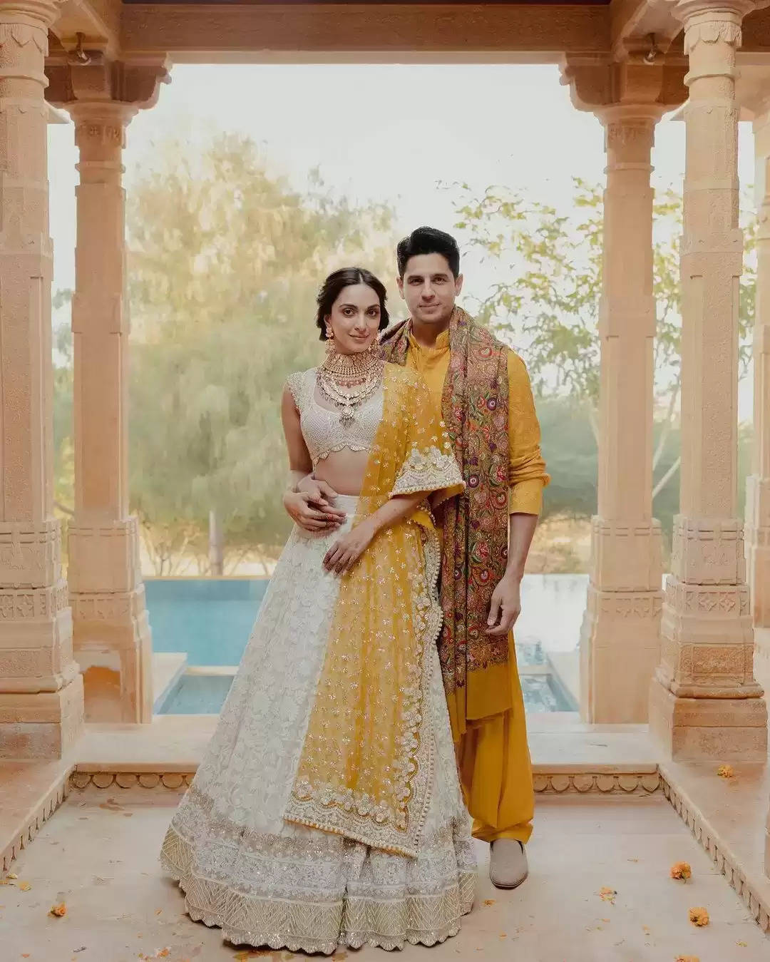 Photos: Kiara Advani shared unseen pictures of her wedding, mehendi ...