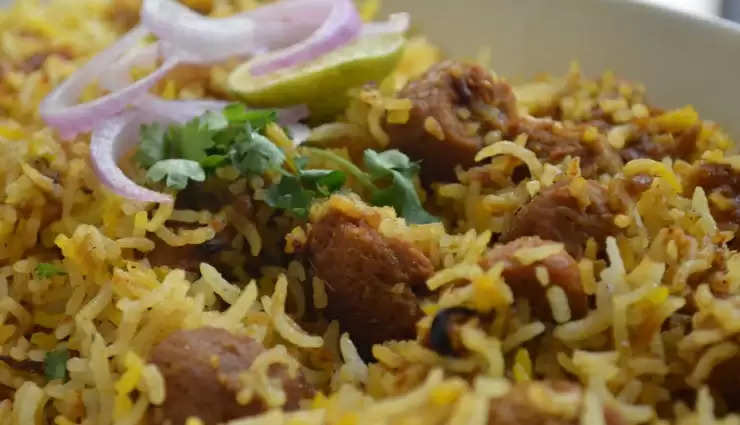 Veg Soya Biryani Recipe: Make Veg Soya Biryani for dinner, your husband ...