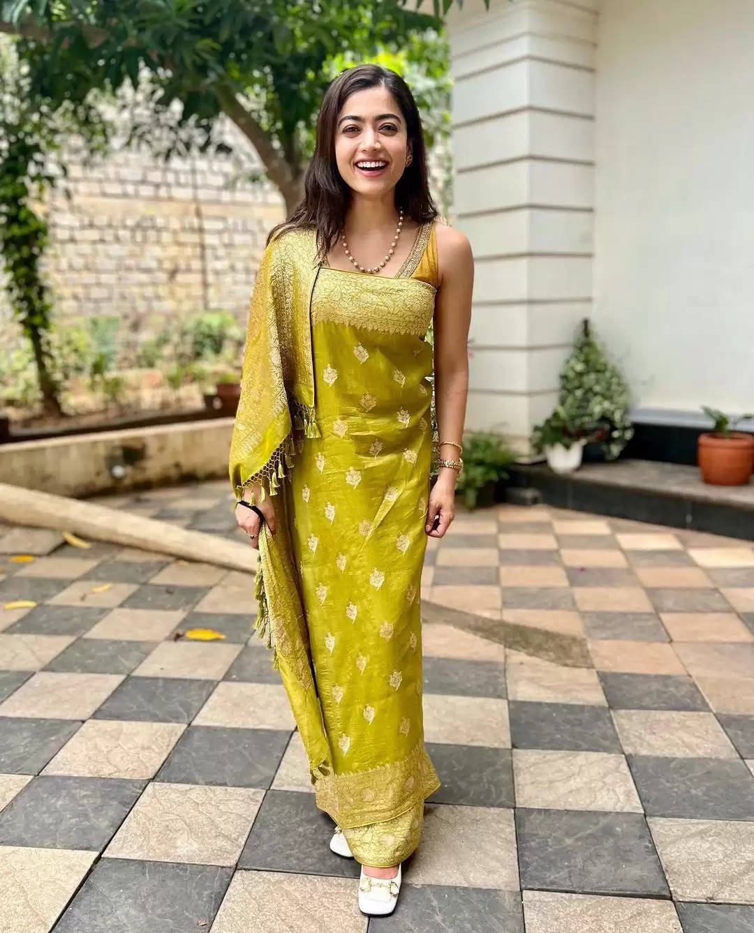 Rashmika Mandanna western look