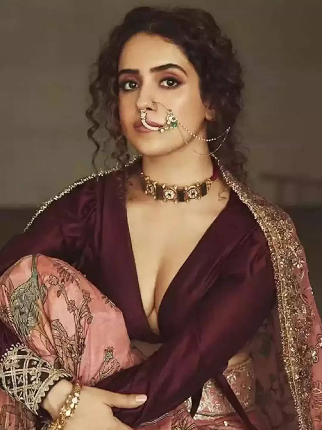 Photos Sanya Malhotra Showed Her Hot Look In The Latest Pics See Here