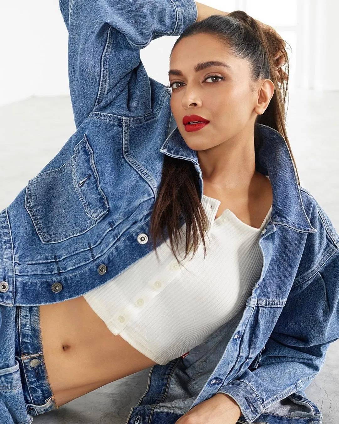 Photos: Deepika's killer style seen in the photoshoot, See her ...