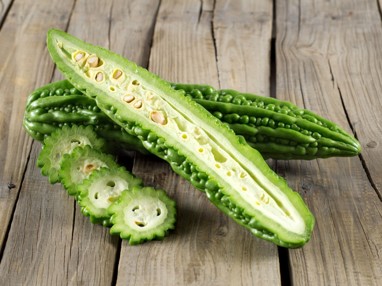 should-you-consume-bitter-gourd-in-summer-click-here-to-know-its