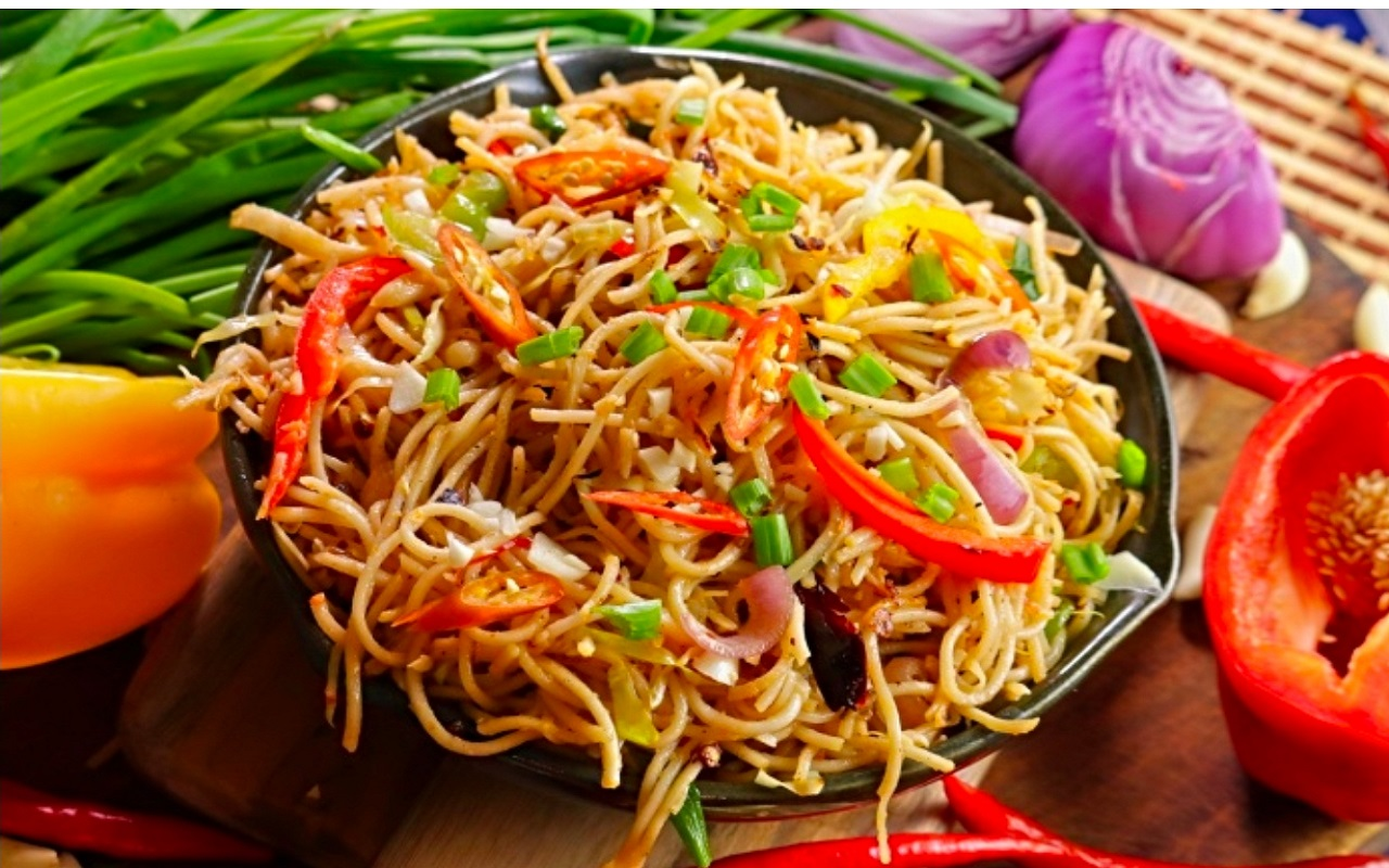 recipe-of-the-day-chilli-cheese-noodles-that-everyone-will-like-you